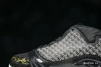 Room Trophy Jordan 23 Black 0512